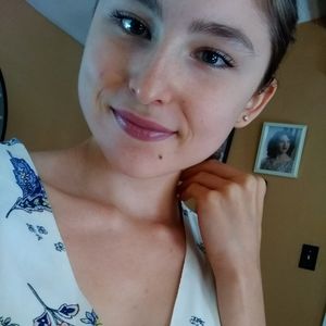 Meet your Posher, Casey